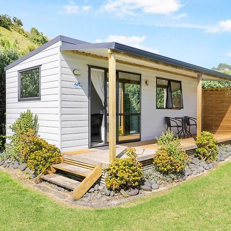 Port Waikato Holiday Park Exterior foto