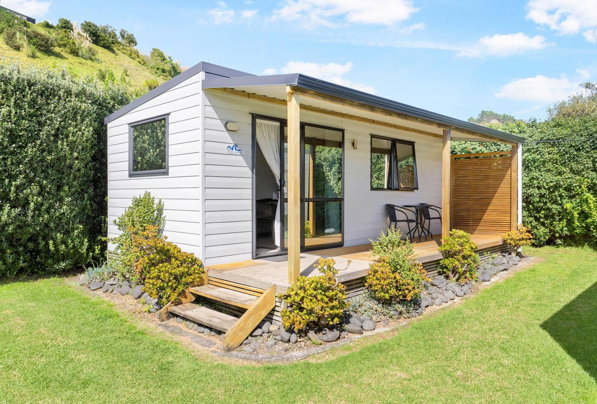 Port Waikato Holiday Park Exterior foto