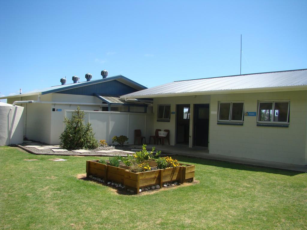 Port Waikato Holiday Park Exterior foto